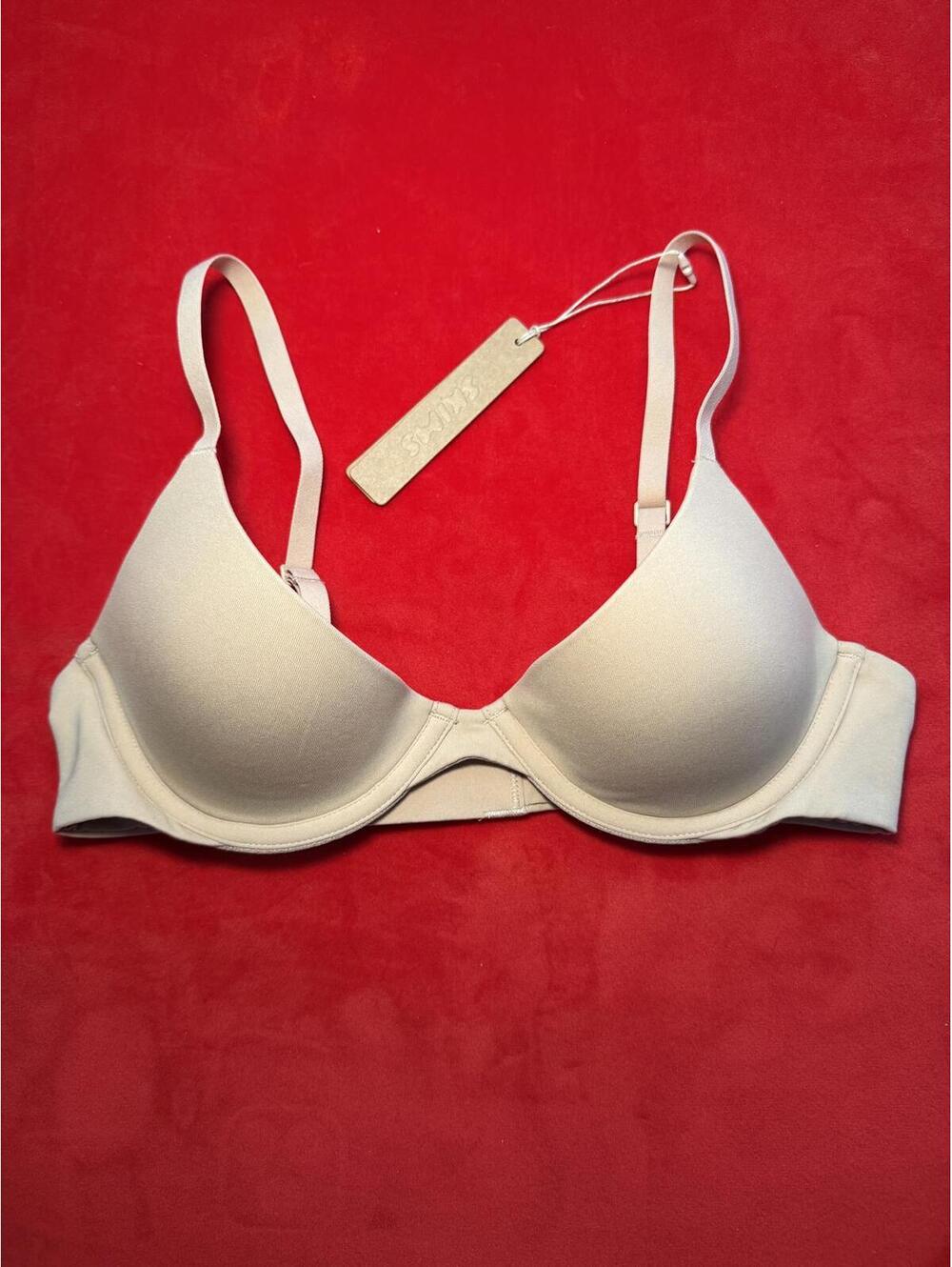 Skims Fits Everybody Scoop Plunge Bra Color Clay Size 34B